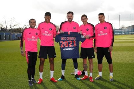 paris st germain team store